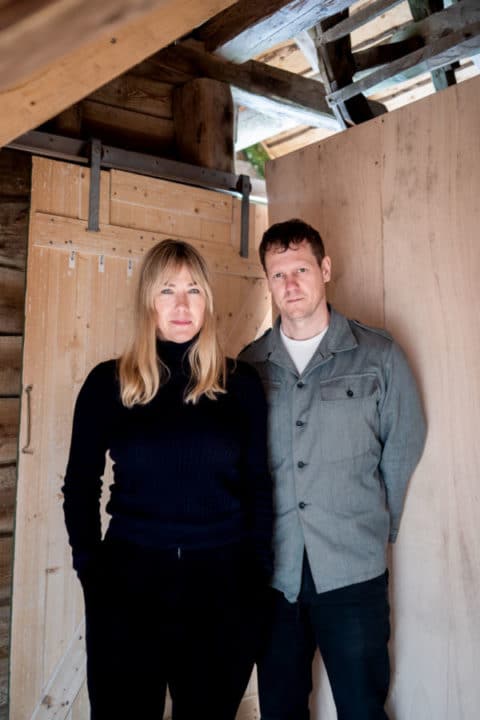 Two people standing: OPAFORM arkitekter